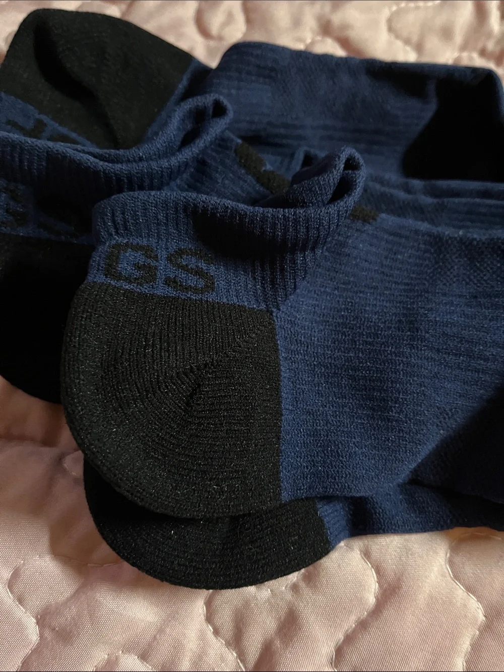 Men's Navy and Black Low-Cut Athletic Socks - Pack figgs